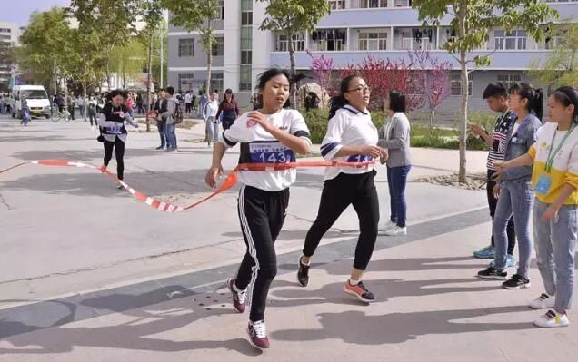 “助力夢想 為愛奔跑”大型公益跑甘肅農(nóng)業(yè)大學(xué)站圓滿結(jié)束